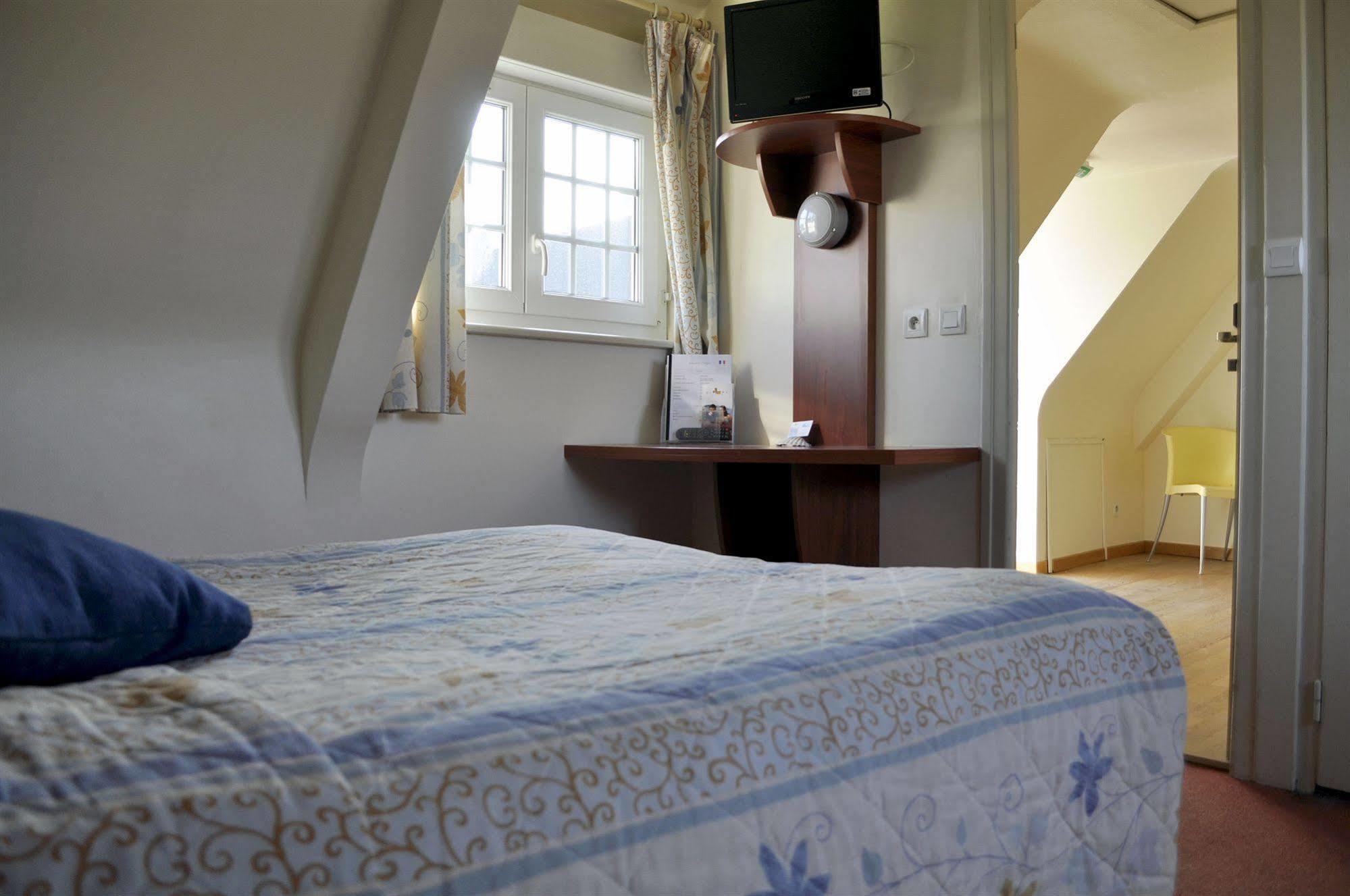 Citotel Les Sternes Perros-Guirec Eksteriør billede